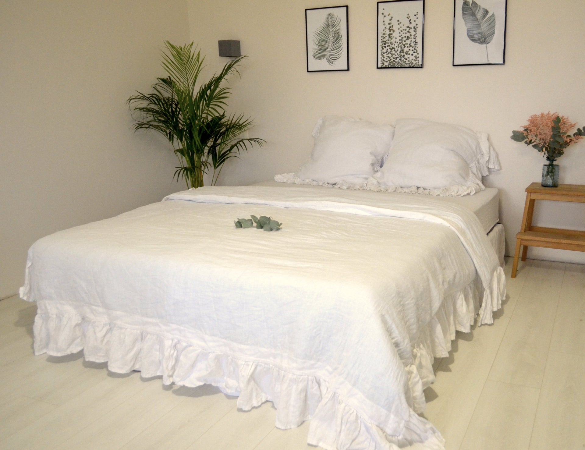Ruffled Linen Quilt Cover
