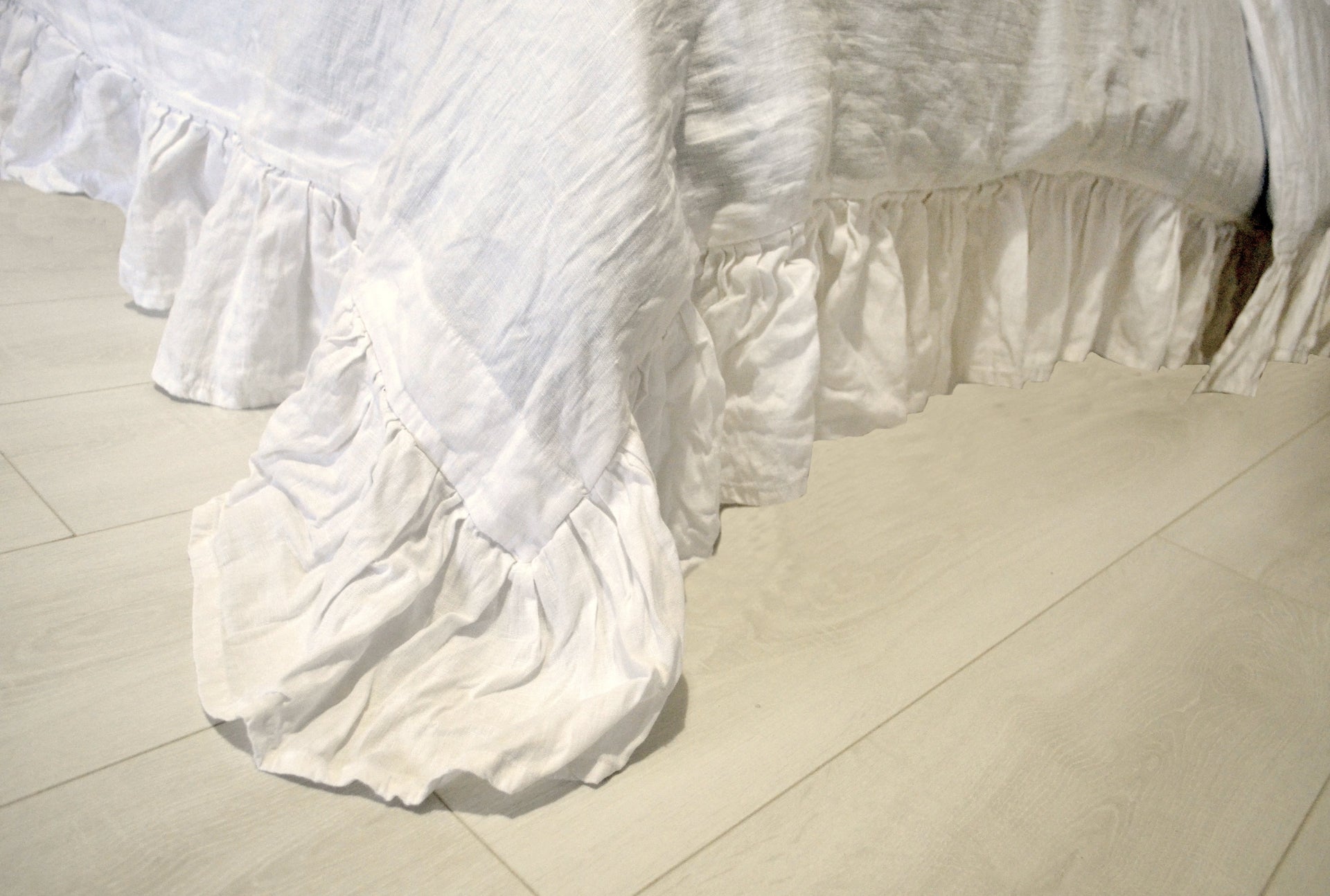 Ruffled Linen Quilt Cover
