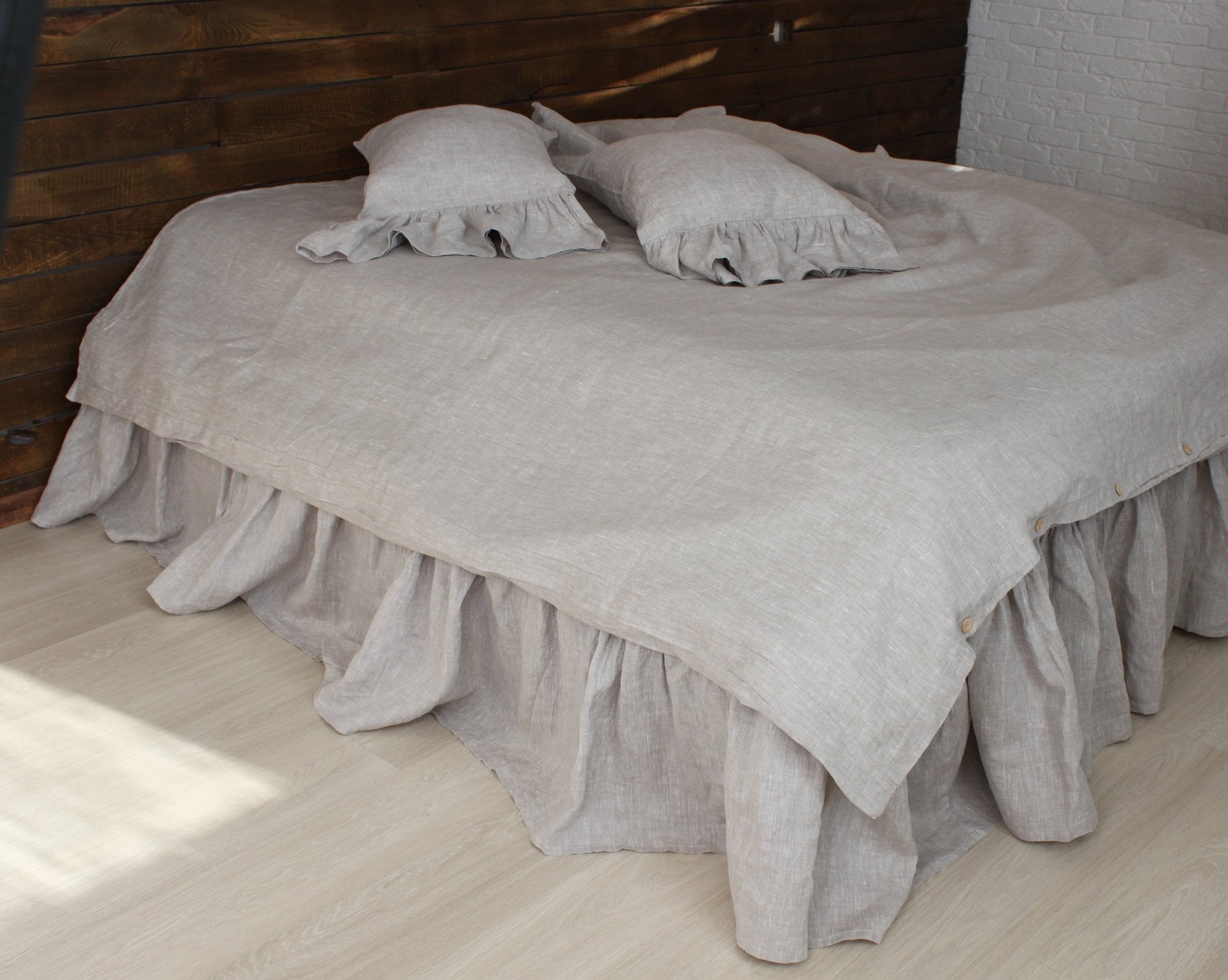 Linen Ruffled Bed Valance