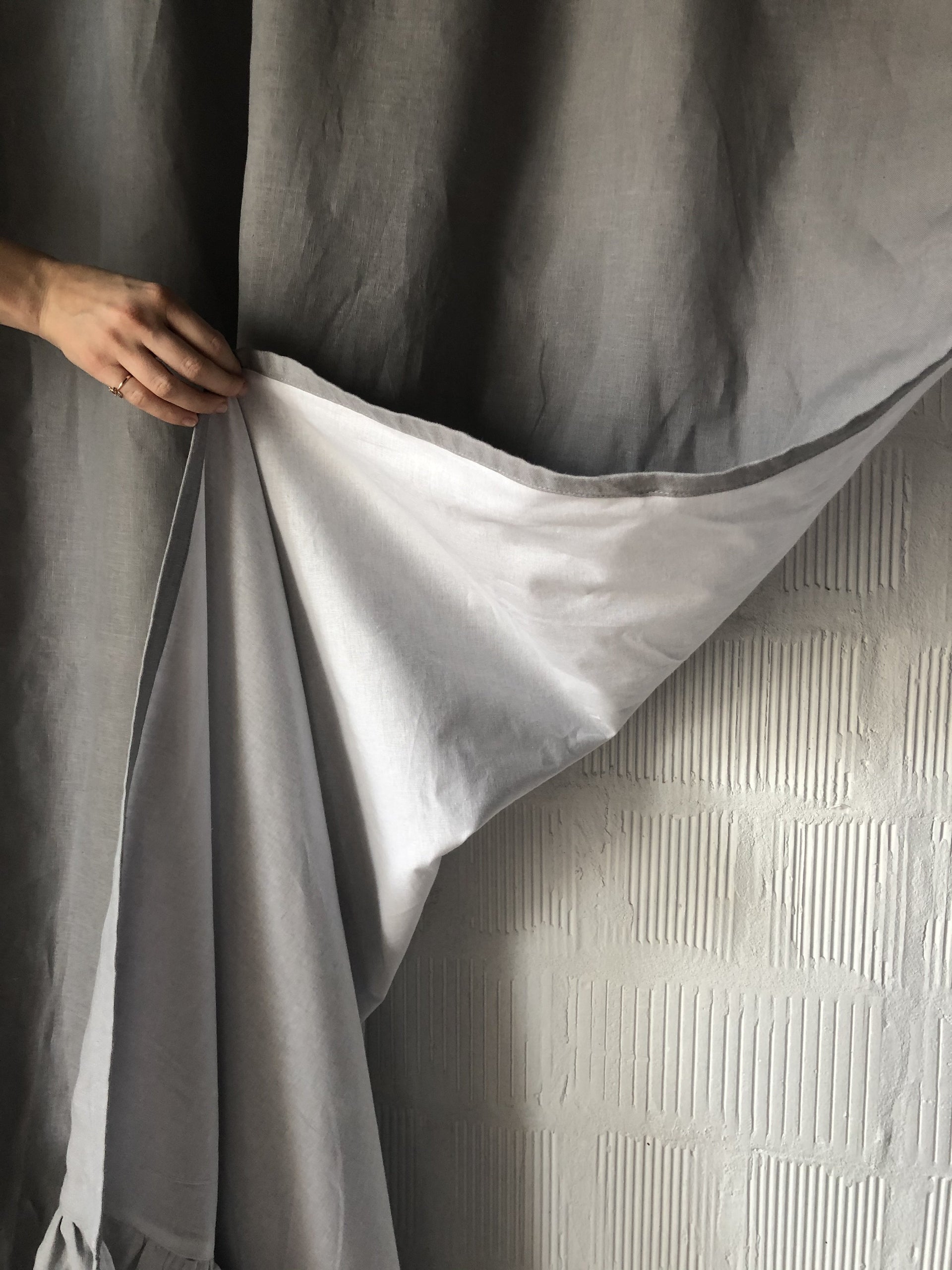Ruffled Pole Pocket