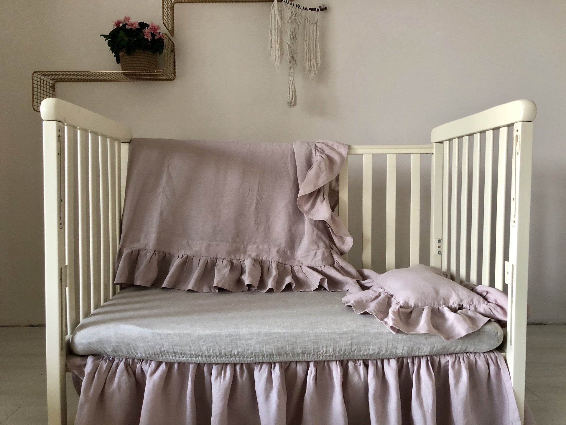 Linen Baby Valance