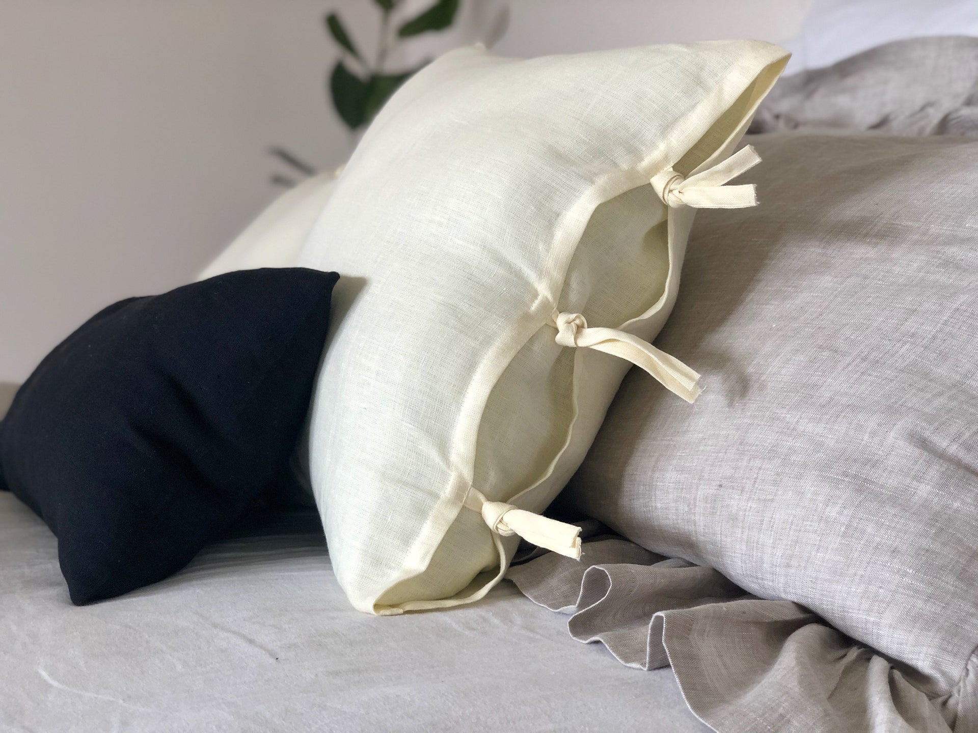 Linen Pillow Sham with Ties 