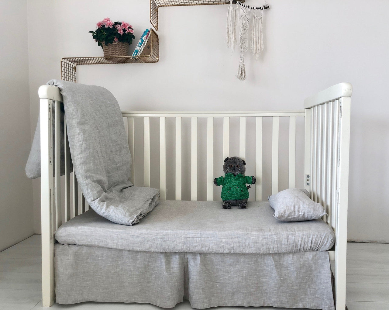 Pleated Linen Cot Valance